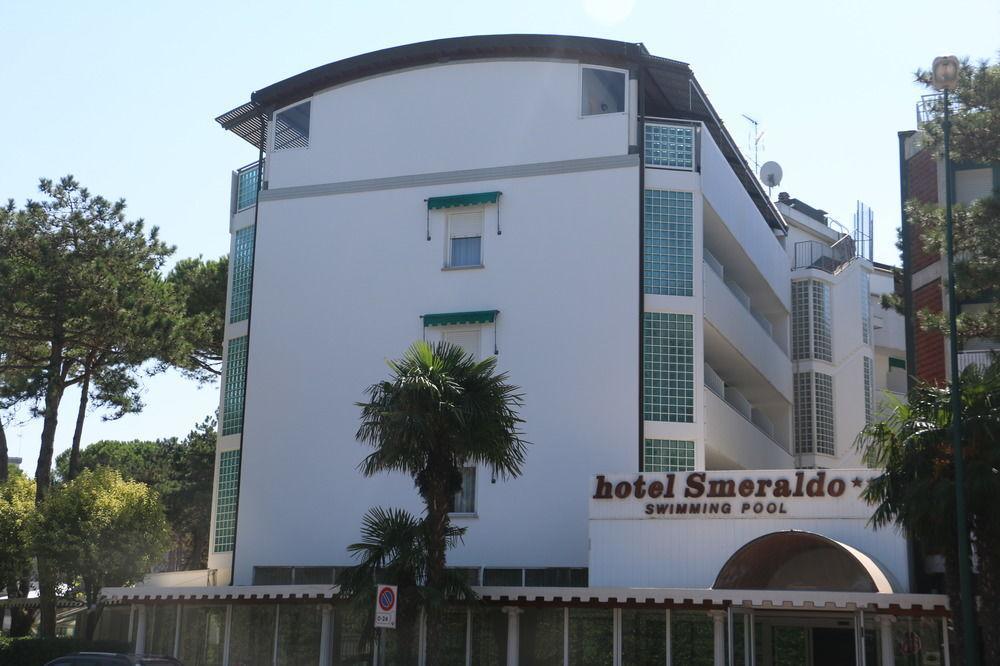 Hotel Smeraldo Линьяно-Саббьядоро Экстерьер фото
