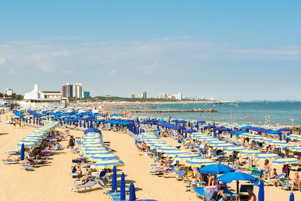 Hotel Smeraldo Линьяно-Саббьядоро Экстерьер фото