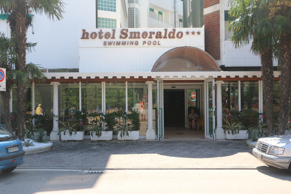 Hotel Smeraldo Линьяно-Саббьядоро Экстерьер фото