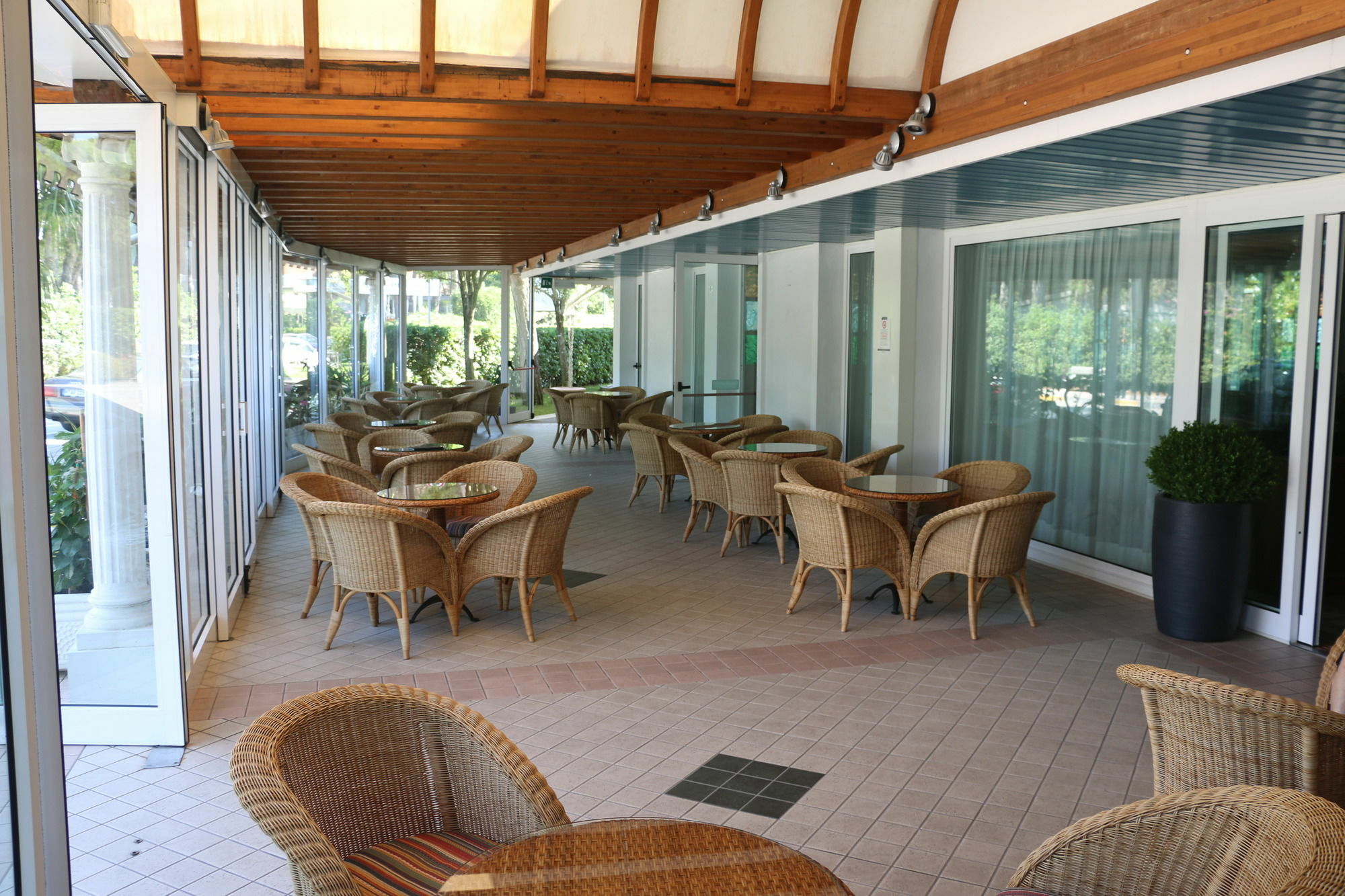 Hotel Smeraldo Линьяно-Саббьядоро Экстерьер фото